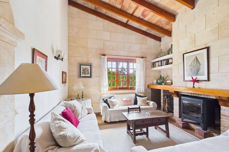 Mediterranean villa with pool in Sencelles – just a few minutes' walk from the town center / Ref. 9639 — photo 9