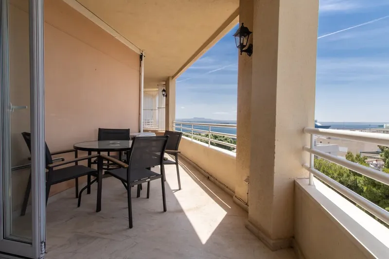 Bright penthouse with terrace near Porto Pi — photo 4