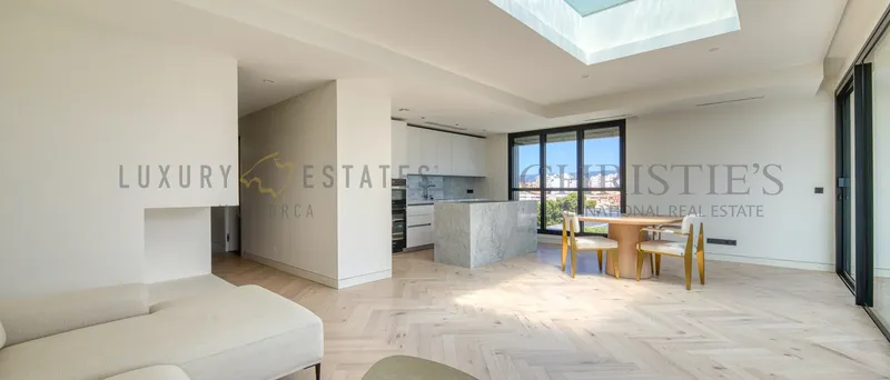 New build penthouse in Palma with partial sea views — photo 3