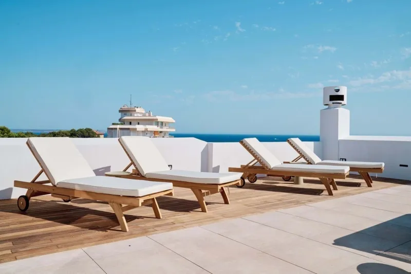 Luxury Penthouse “The View” – Beachfront Living, Close to Palma, with 130 m² Private Rooftop Terrace — photo 11