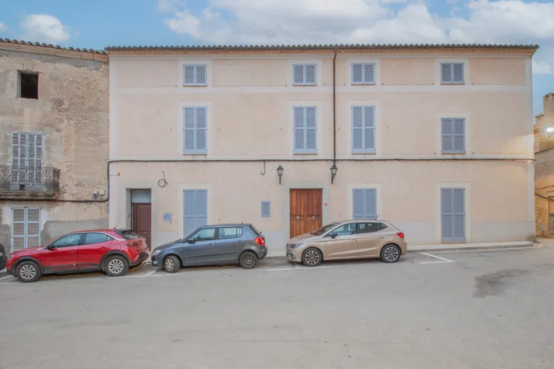 House on Esperanca Street, Sineu, Balearic Islands — photo 3