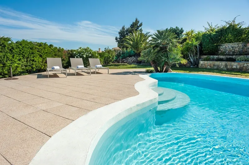 Rent: Villa on dream plot - Marcel Remus Real Estate — photo 3