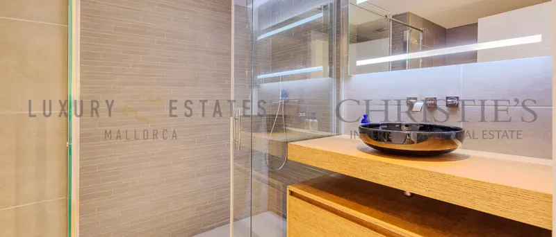 Large apartment in Cas Català with sea views — photo 11