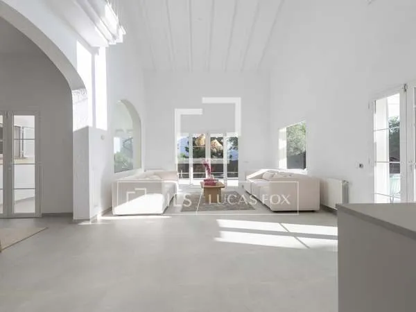 322m² house / villa with 235m² garden for sale in Calvià — photo 8