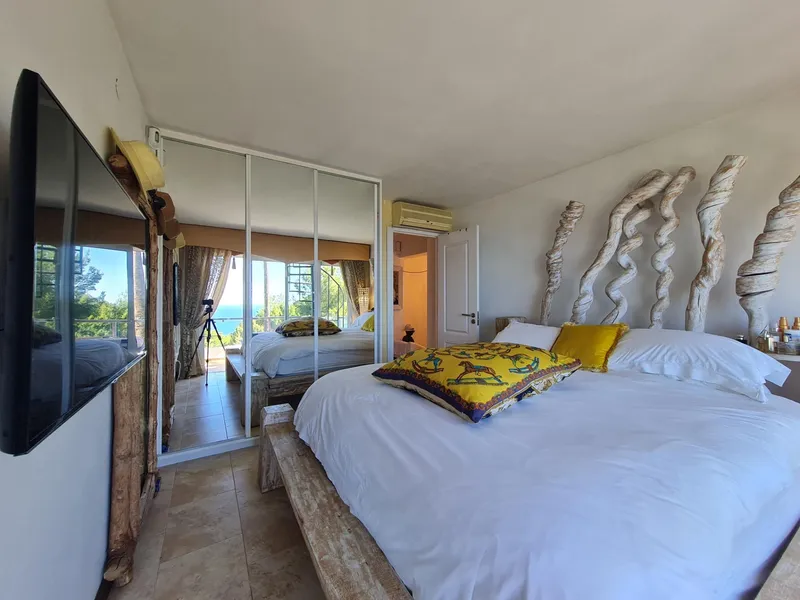 Coastal property with stunning sea views — photo 11