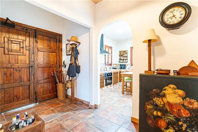 Country house property on a plot of approximately 14,167 m² — photo 5