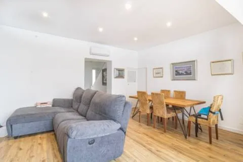 House — photo 12