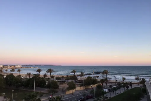 Molinar, high-quality penthouse apartment with sea views and communal pool close to the beach in Molinar — photo 2