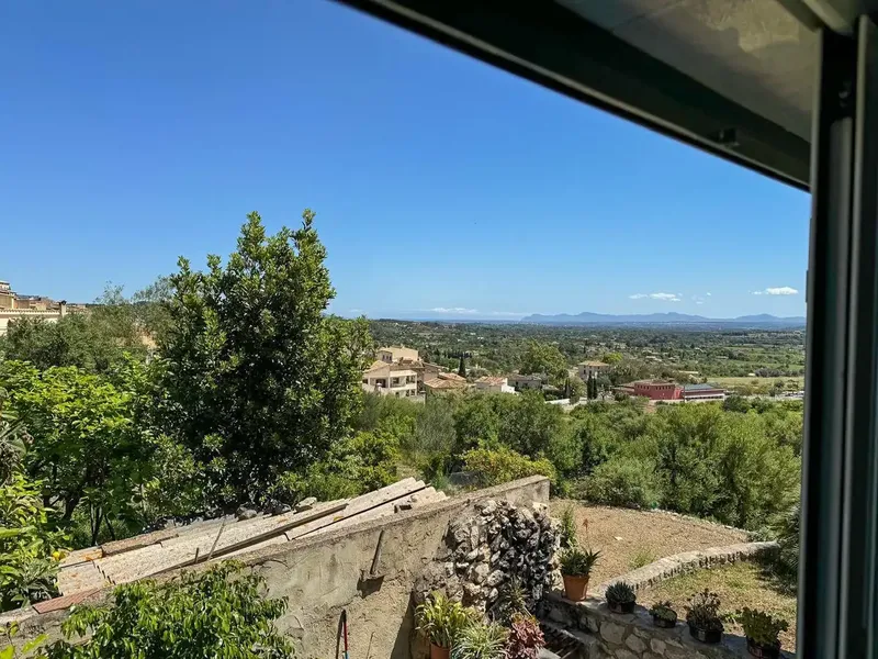 Discover your new home in the charming village of Selva, in the Balearic Islands! This bright 90 m² apartment is perfect for those seeking — photo 12