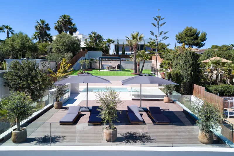 Villa with fantastic panoramic sea views in Santa Ponsa - Marcel Remus Real Estate — photo 2