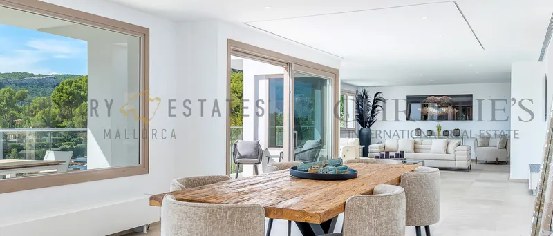 Refurbished villa in Son Vida with views over the golf course and partial sea views — photo 3