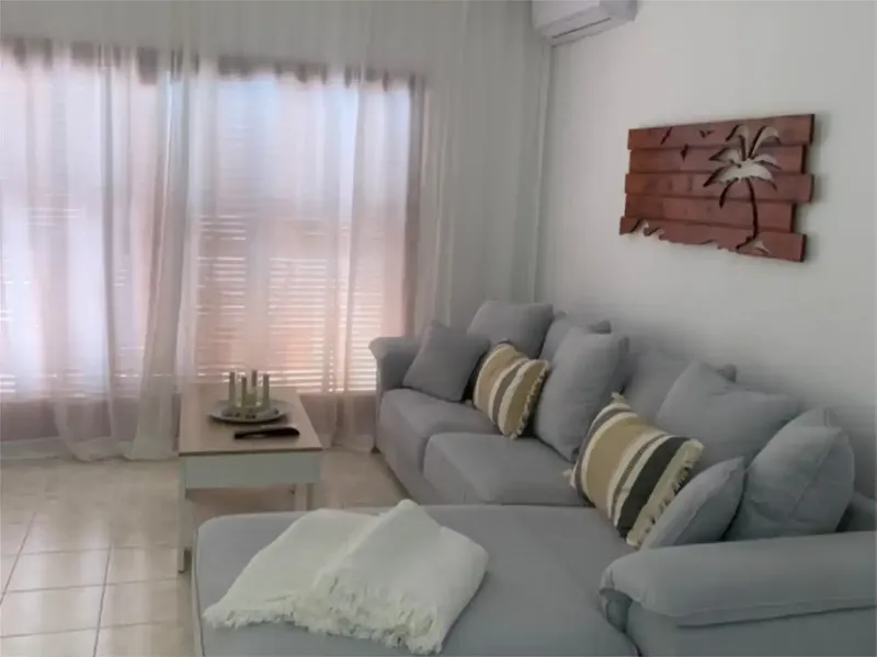 Este apartamento para alquiler se encuentra en una ubicación verdaderamente excepcional, ideal para aquellos que buscan un espacio de relaja — photo 6
