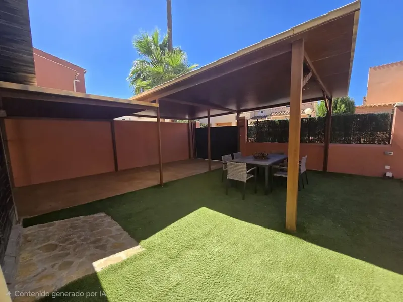 Descubre esta preciosa propiedad pareada ubicada en la codiciada zona de Sa Torre, Llucmajor. Este hogar cuenta con una superficie construid — photo 8