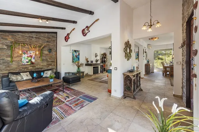 Villa with sea views for sale in Costa d'en Blanes, Mallorca — photo 5