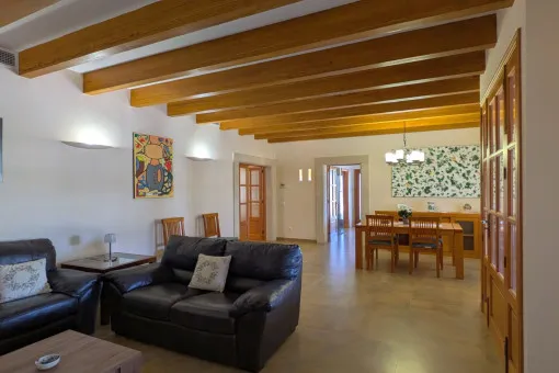 Sineu, stylish finca with a pool in a rural setting not far from the charming village of Sineu — photo 5
