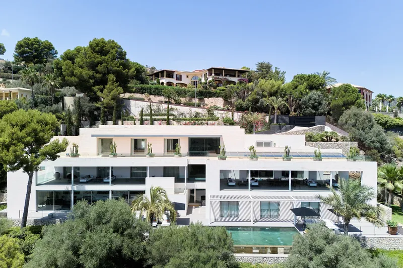 Exclusive: Designer chalet with stunning views of Palma and the sea in Son Vida - Marcel Remus Real Estate — photo 1