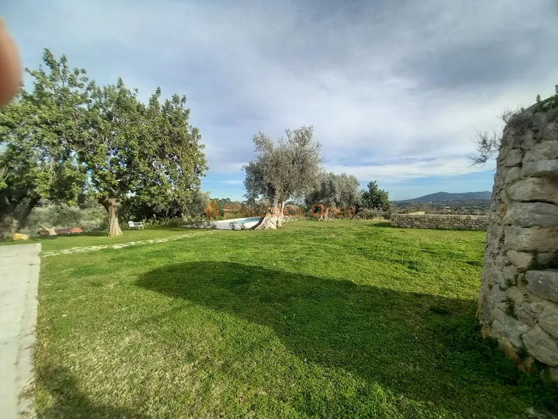 Exclusive Mediterranean-style house for rent in Escorca — photo 10