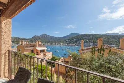 Beautiful apartment close to the beach in Port de Sóller — photo 1