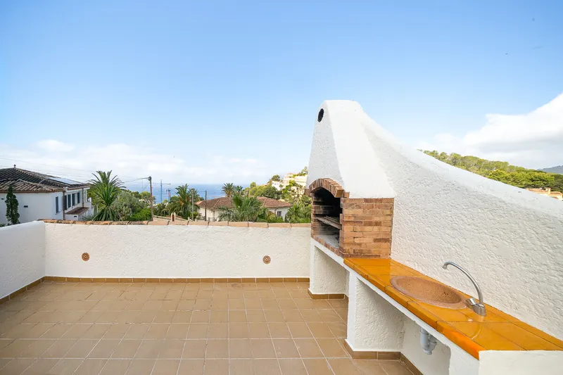 Villa in Costa de la Calma with Ocean View, Pool, Rooftop Terrace & Mediterranean Charm — photo 1