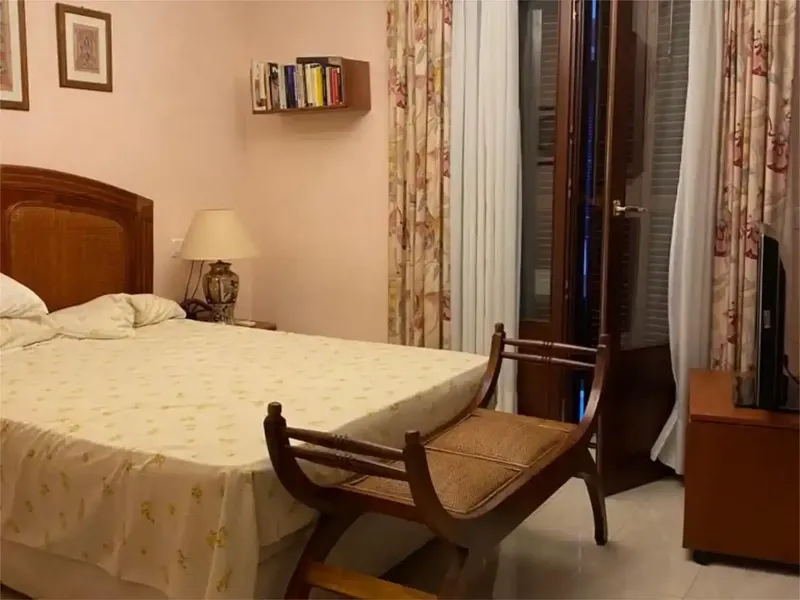 Vivienda con impresionantes vistas del puerto marítimo, costa y paseo marítimo de Cala Ratjada. Amplio salón-comedor con salida a terraza co — photo 10