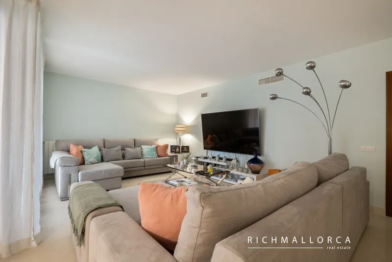 Modern flat in perfect conditions — photo 2