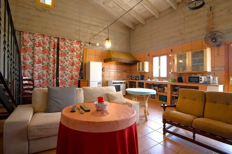 Rustic estate for sale in Muro with a plot of 8,302 m2, completely fenced, with a house of 99 m2 built — photo 3