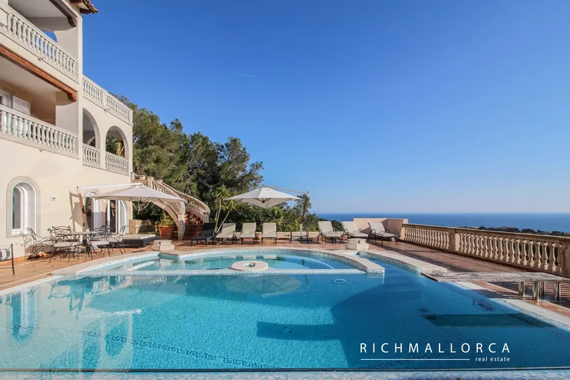 Villa for sale in Costa d'en Blanes — photo 1