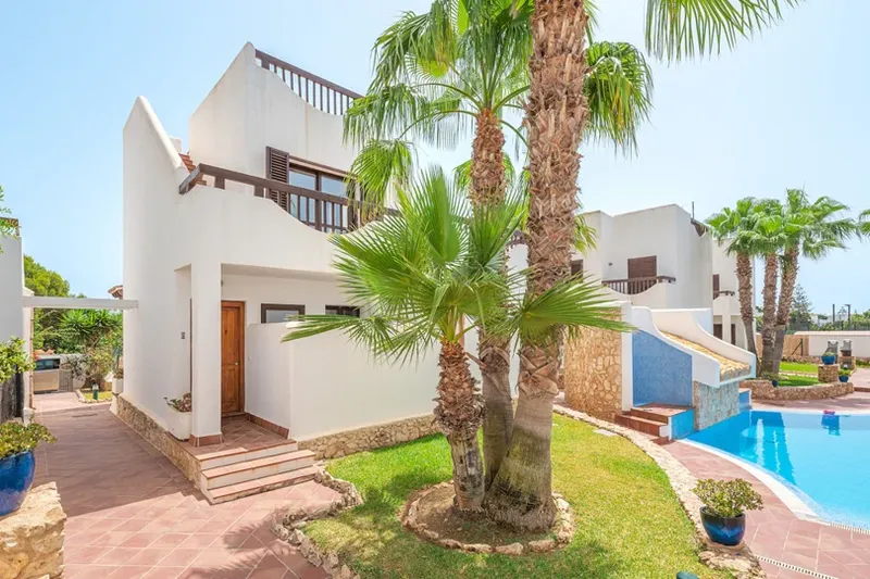Son Servera: Elegant finca with sea views and privacy — photo 4