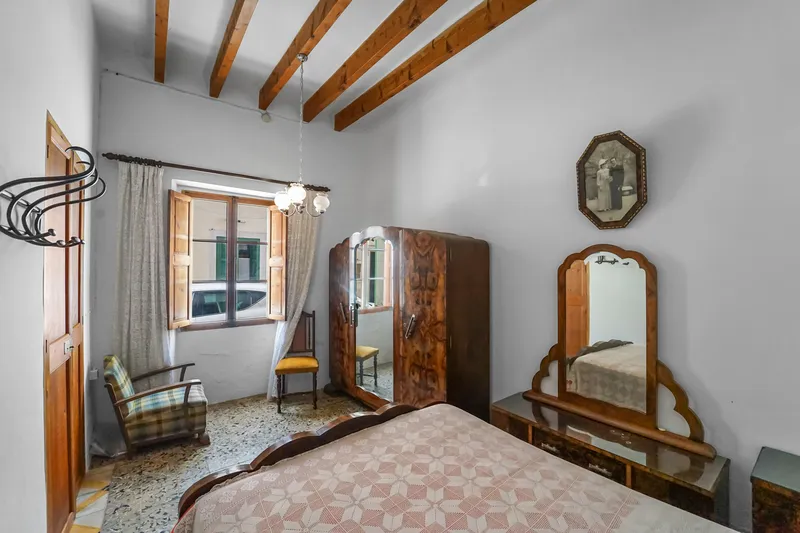 Sold by Us | Exclusive – Townhouse in the Center of Cas Concos — photo 11