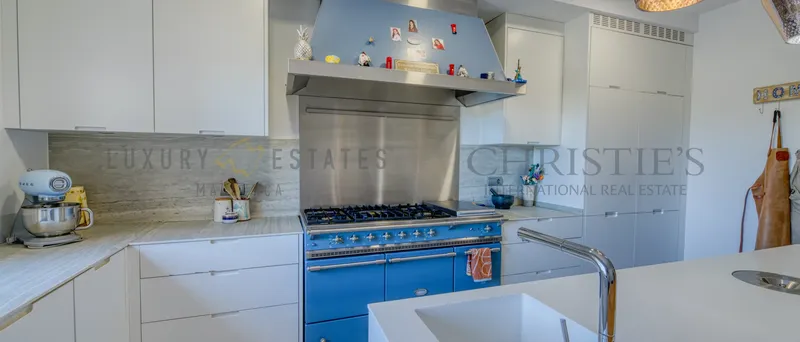 Well-kept villa in Santa Ponsa in quiet area with pool and garden — photo 11