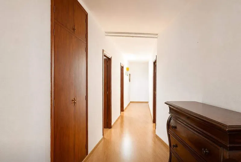 270m² penthouse with 4 bedrooms, 2 bathrooms and sea views for sale — photo 11