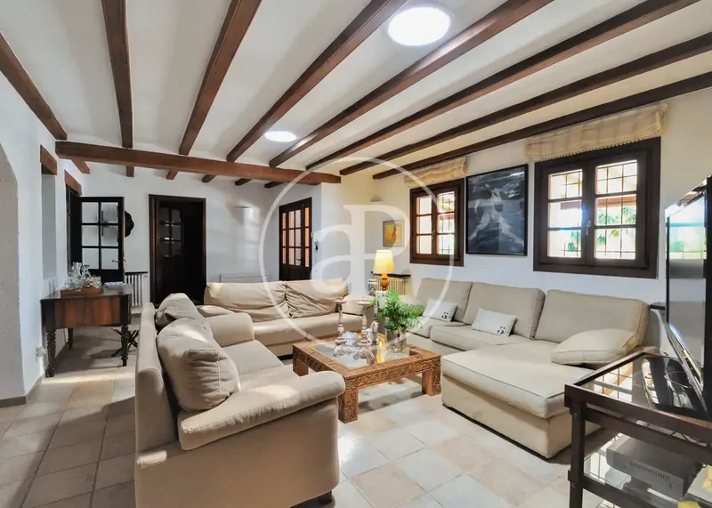 Finca for sale with pool and clear views of the Sierra de Tramuntana in Sencelles — photo 4