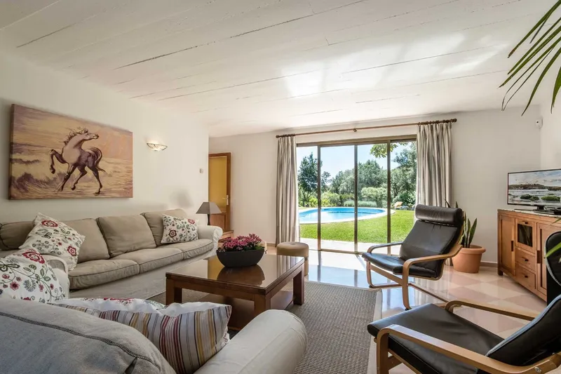 Beautiful Country home with swimming pool and holiday rental license in a quiet area of Pollensa — photo 3