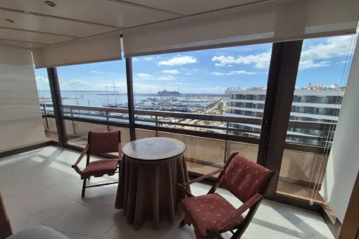 Paseo Marítimo Palma, exclusive apartment on the Paseo Marítimo with large balcony and breathtaking views — photo 7