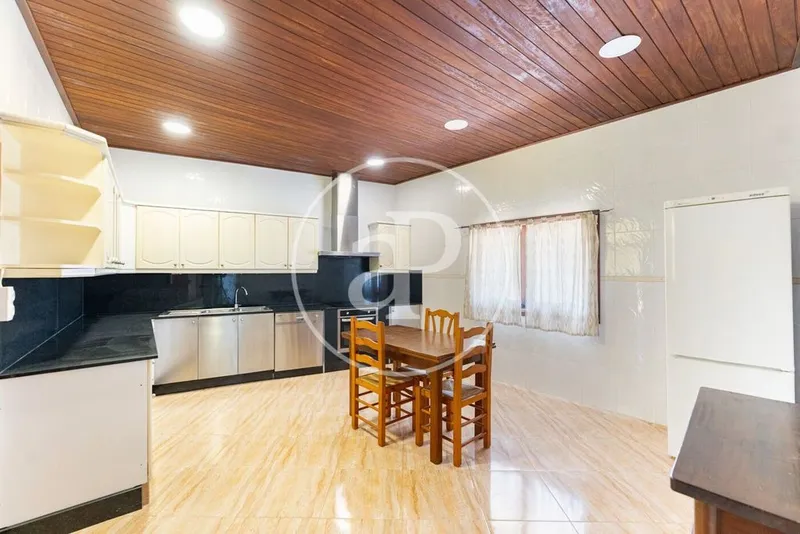 Villa in Sineu, Province of Balearic Islands — photo 8