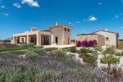 Sa Rapita, luxury finca with pool & olive grove – ready-to-move-in new build near Es Trenc and Sa Ràpita — photo 1