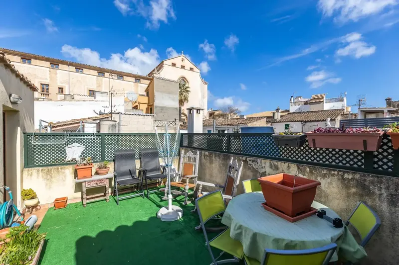Pollença - Calle Hort. Town house fully renovated in the very center. — photo 1