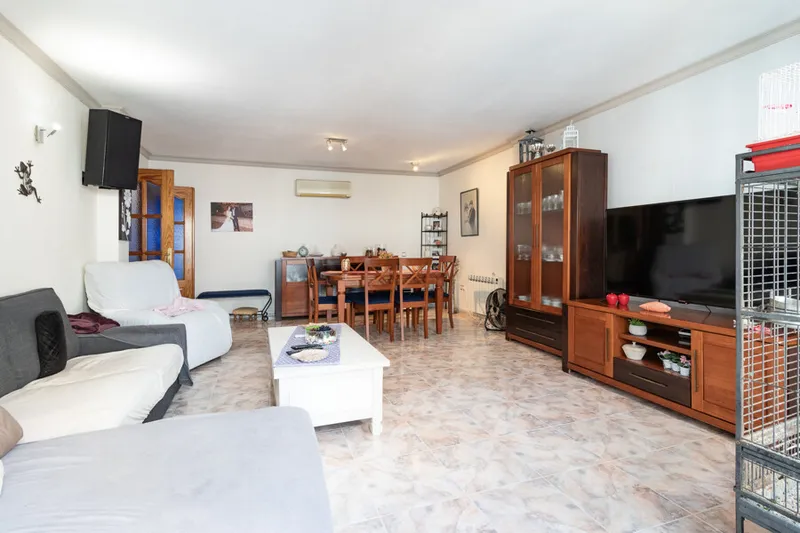 Opportunity to Acquire an Entire Building in El Molinar — photo 3