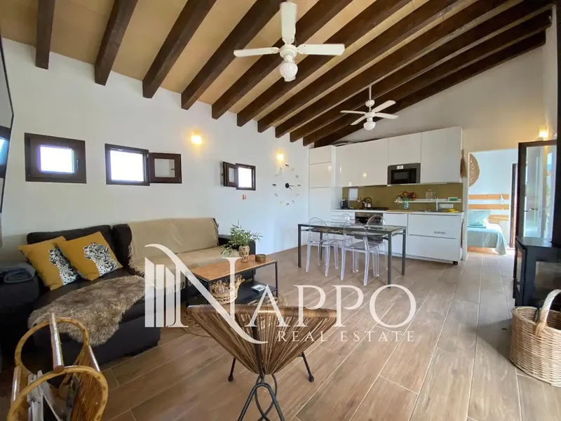 Nappo Real Estate is pleased to present this charming rustic property with a holiday license, located in a privileged setting of — photo 12