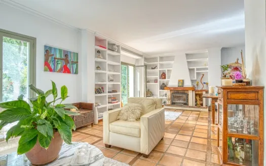 Villa for sale near Esporles with pool and breathtaking mountain views — photo 3