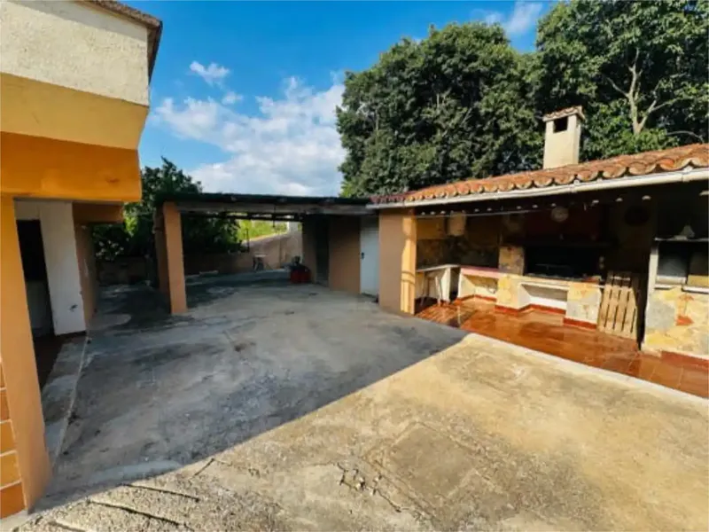 House with great potential, spaciousness and privileged location in Establiments. Ideal even for two families — photo 8