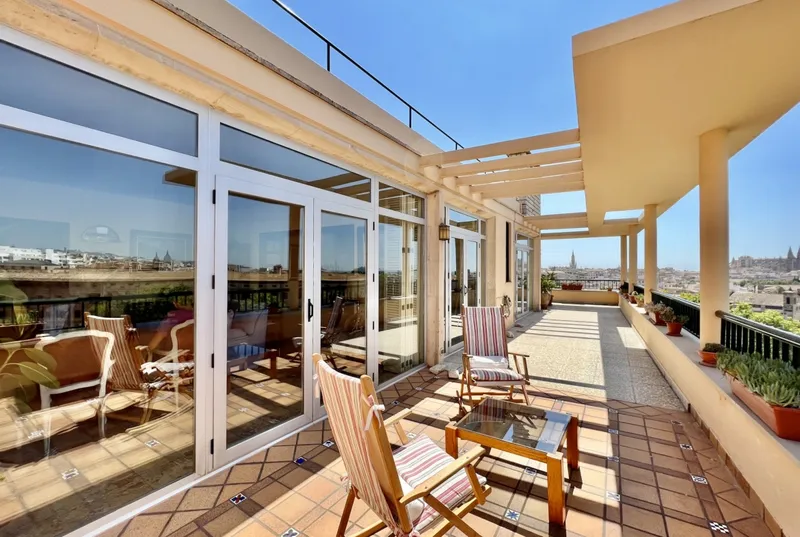 Attic with impressive views in the center of Palma — photo 3