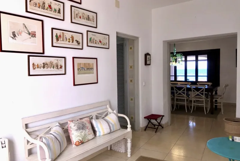 Charming house on the seafront in Ciudad Jardín — photo 2