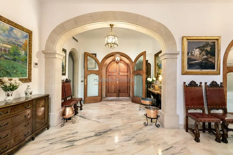Elegant Townhouse for Sale in Muro with Courtyard, Sauna and Double Garage — photo 4