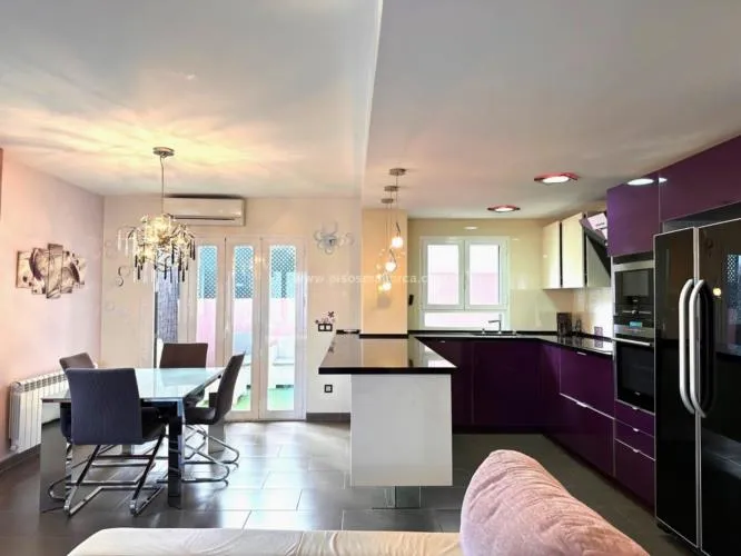 Townhouse in Palma de Mallorca, La Vileta area — photo 10