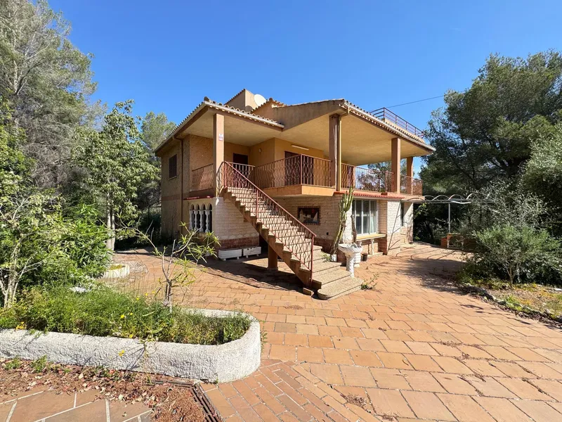 House / Chalet in Esporles — photo 1