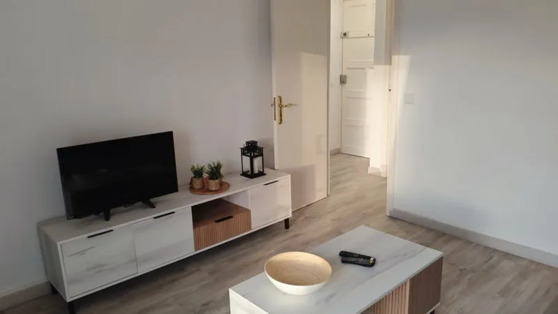Starter apartment in a great location — photo 2