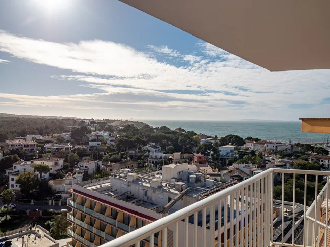 4 Room Penthouse for Purchase in Palma De Mallorca / s'Arenal (Property Number AP245) | PM Real Estate — photo 1