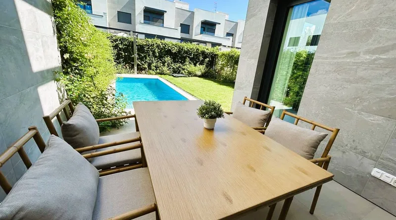 Real estate picture 0 Ref. No. 75710 — photo 4