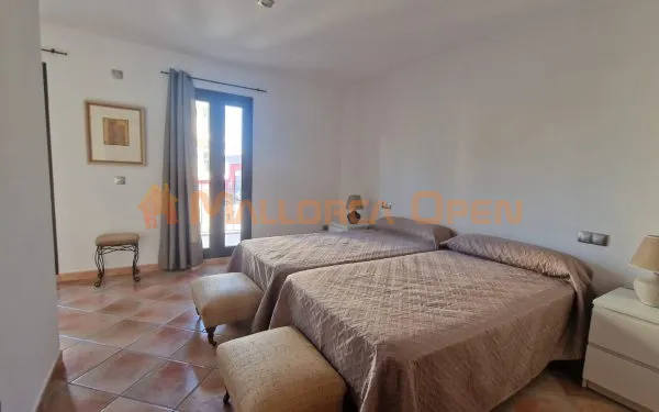 Mallorcan triplex-style house for rent in Porto Cristo — photo 3